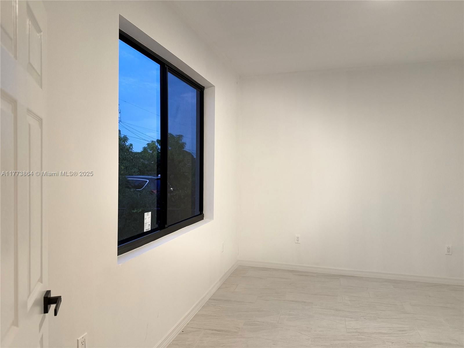 Real estate property located at 12130 SW 212TH ST, Miami-dade, Dixie Pines, Miami, FL