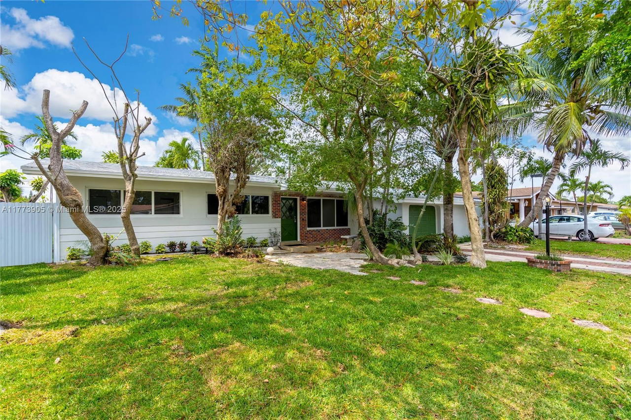 Real estate property located at 5354 9th Ave, Miami-dade, Palm Springs 5th Addn Sec, Hialeah, FL
