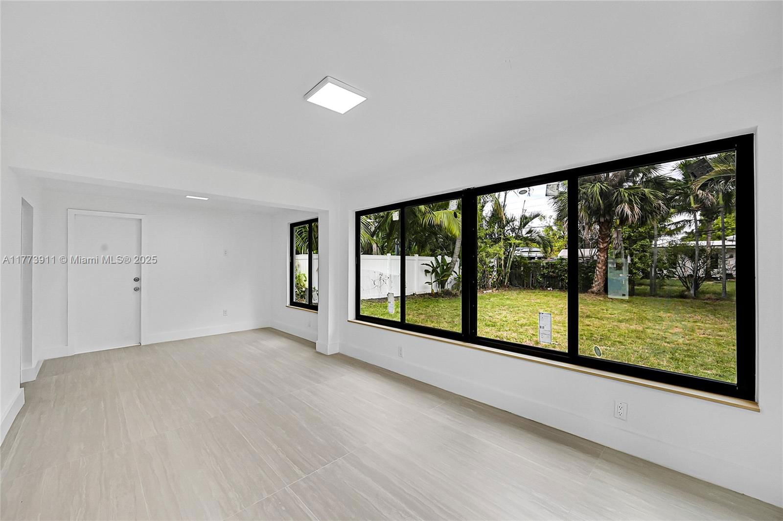 Real estate property located at 121 35th St, Broward, Lloyd Estates, Oakland Park, FL