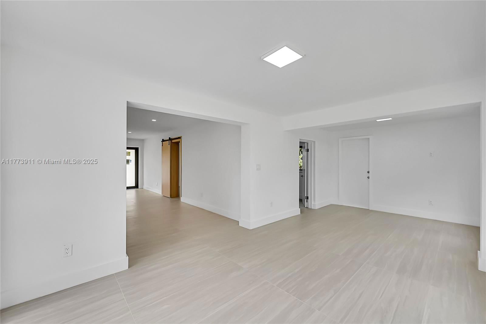 Real estate property located at 121 35th St, Broward, Lloyd Estates, Oakland Park, FL