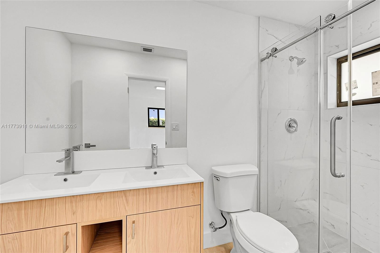 Real estate property located at 121 35th St, Broward, Lloyd Estates, Oakland Park, FL
