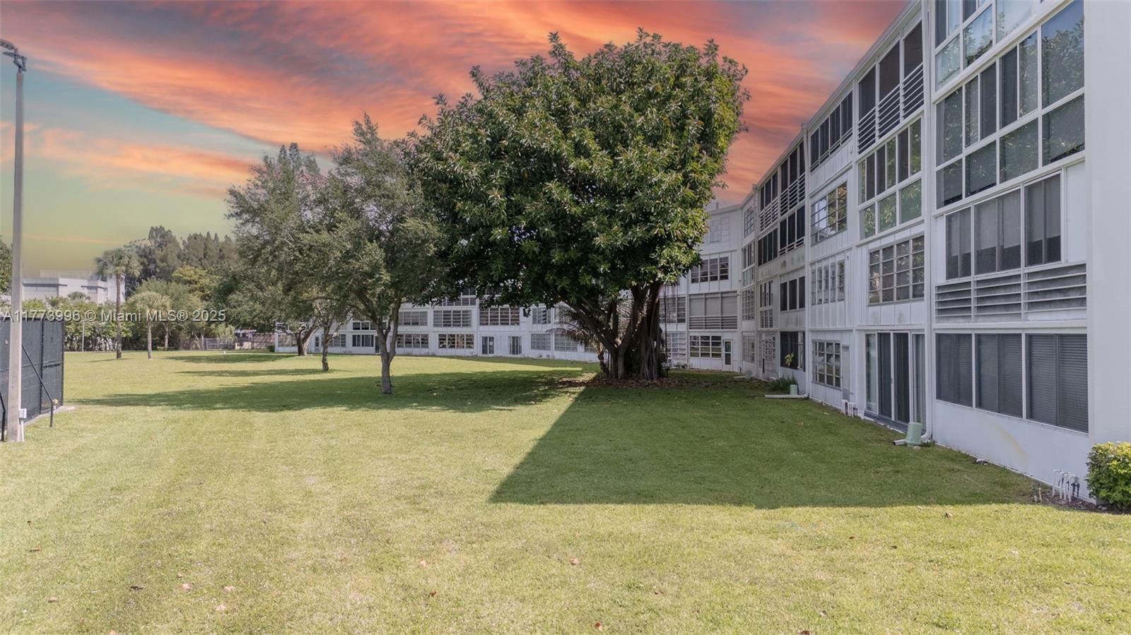 Real estate property located at 3031 Swansea B #3031, Broward, Swansea Condo, Deerfield Beach, FL