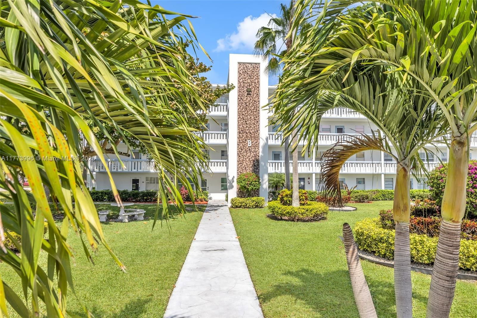 Real estate property located at 3031 Swansea B #3031, Broward, Swansea Condo, Deerfield Beach, FL