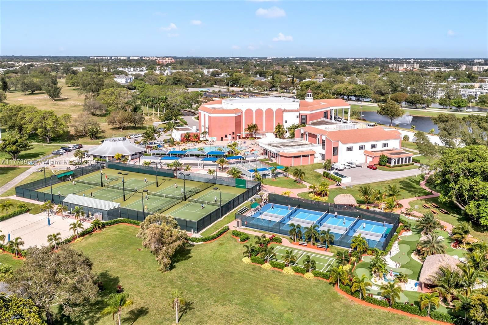 Real estate property located at 3031 Swansea B #3031, Broward, Swansea Condo, Deerfield Beach, FL