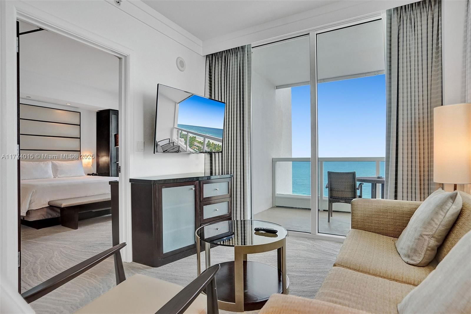 Real estate property located at 4391 Collins Ave #913/914, Miami-dade, Fontainebleau Iii, Miami Beach, FL