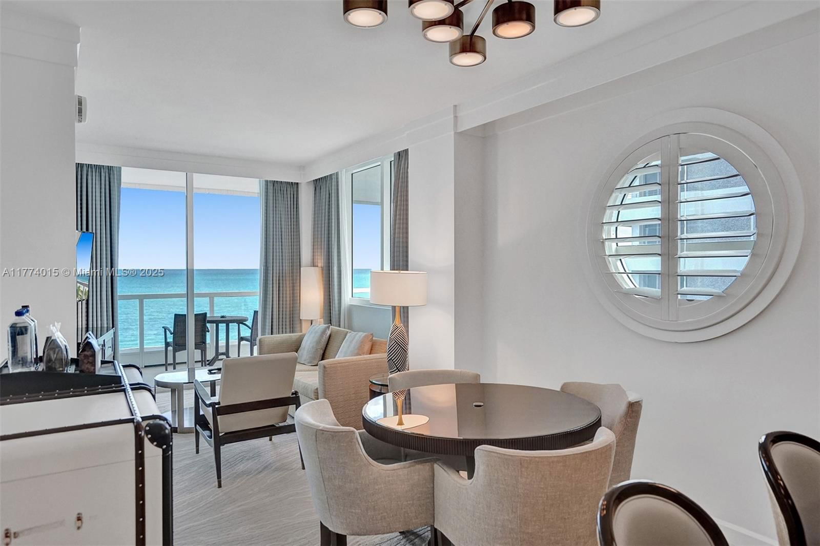 Real estate property located at 4391 Collins Ave #913/914, Miami-dade, Fontainebleau Iii, Miami Beach, FL