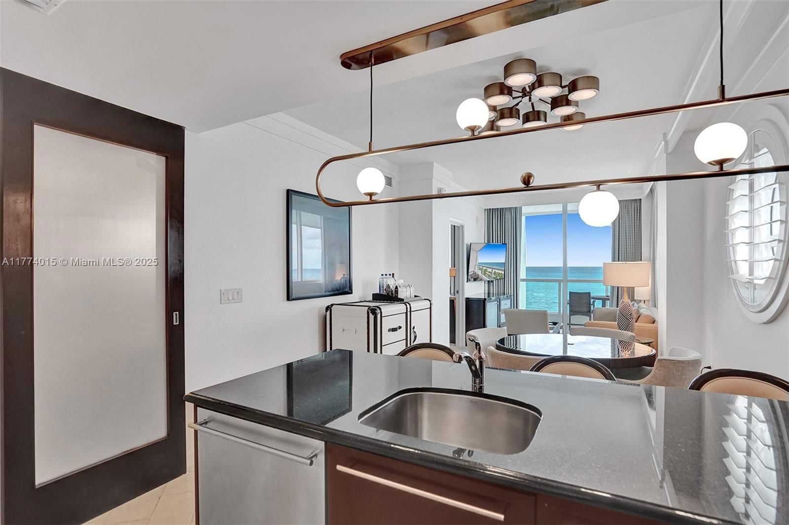Real estate property located at 4391 Collins Ave #913/914, Miami-dade, Fontainebleau Iii, Miami Beach, FL