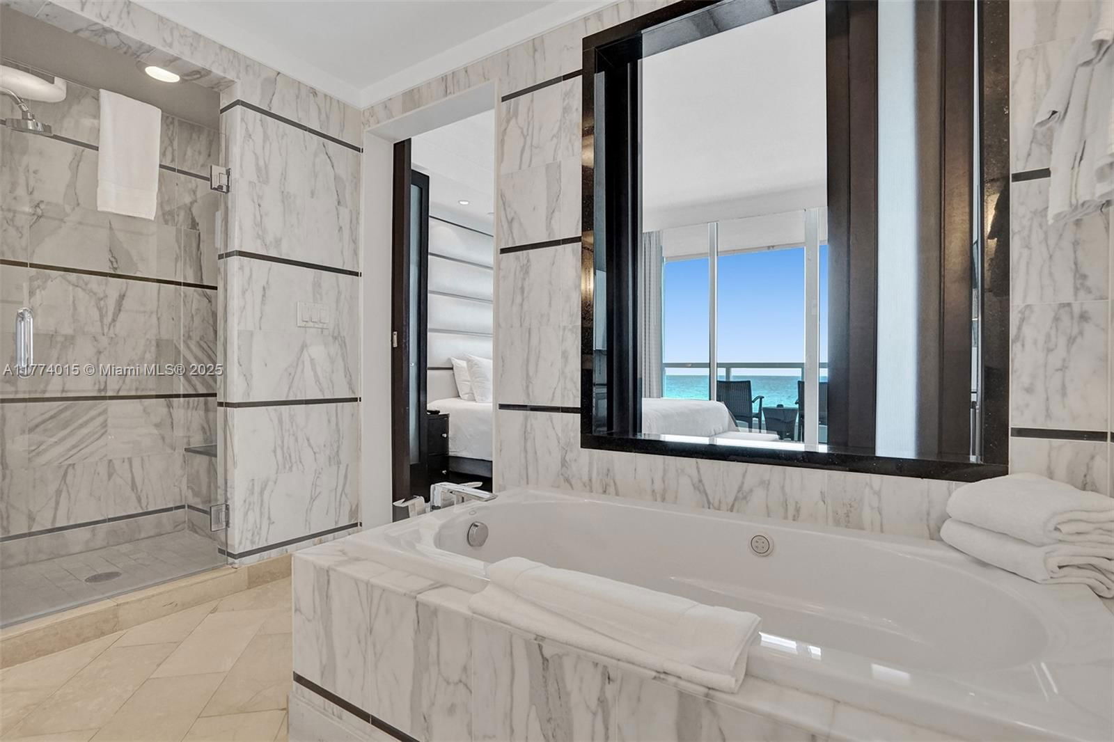 Real estate property located at 4391 Collins Ave #913/914, Miami-dade, Fontainebleau Iii, Miami Beach, FL