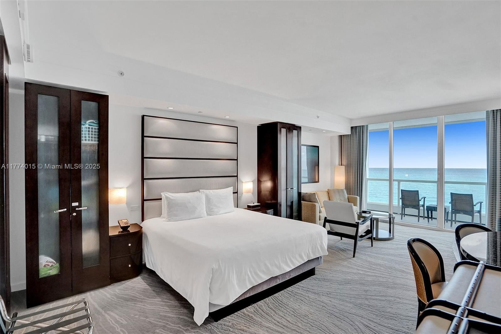 Real estate property located at 4391 Collins Ave #913/914, Miami-dade, Fontainebleau Iii, Miami Beach, FL