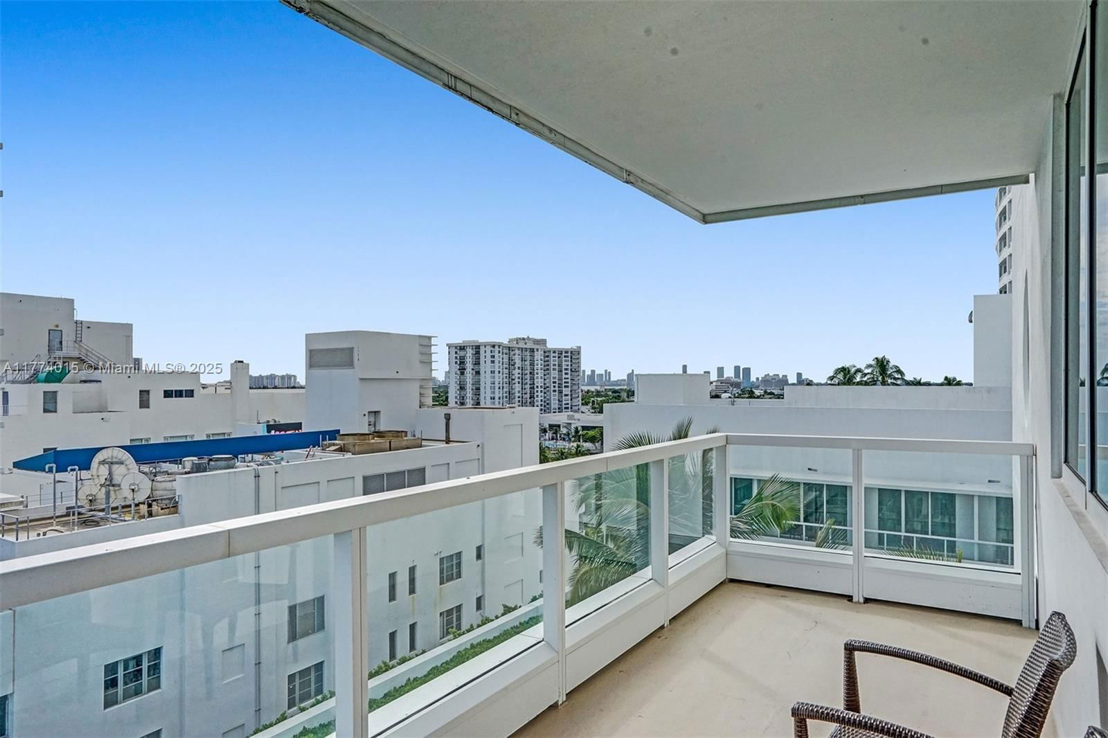 Real estate property located at 4391 Collins Ave #913/914, Miami-dade, Fontainebleau Iii, Miami Beach, FL