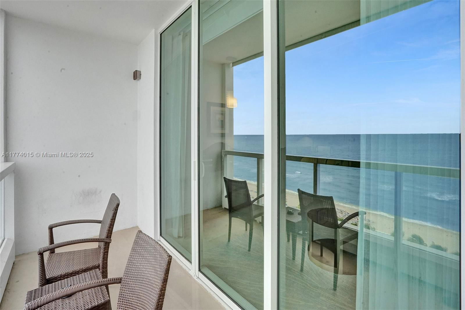 Real estate property located at 4391 Collins Ave #913/914, Miami-dade, Fontainebleau Iii, Miami Beach, FL
