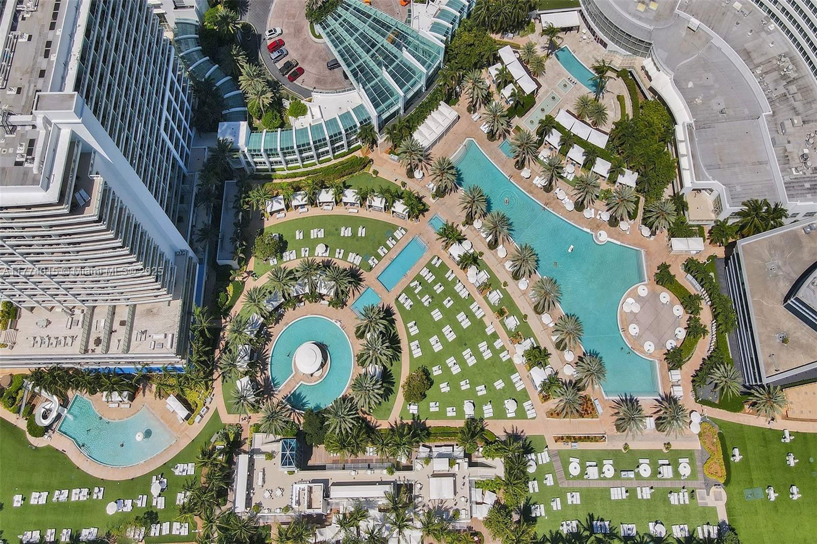 Real estate property located at 4391 Collins Ave #913/914, Miami-dade, Fontainebleau Iii, Miami Beach, FL