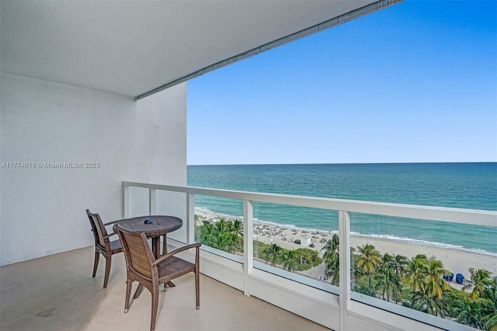 Real estate property located at 4391 Collins Ave #913/914, Miami-dade, Fontainebleau Iii, Miami Beach, FL
