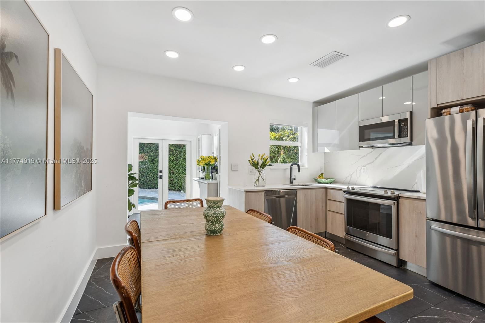 Real estate property located at 990 11th St, Miami-dade, Brickell Estates, Miami, FL