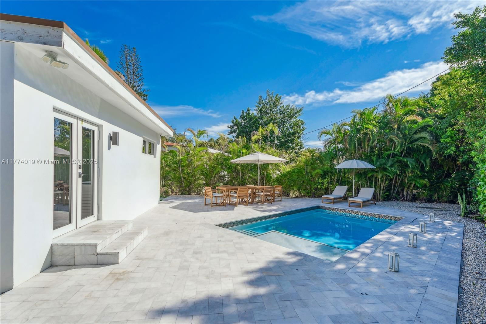 Real estate property located at 990 11th St, Miami-dade, Brickell Estates, Miami, FL
