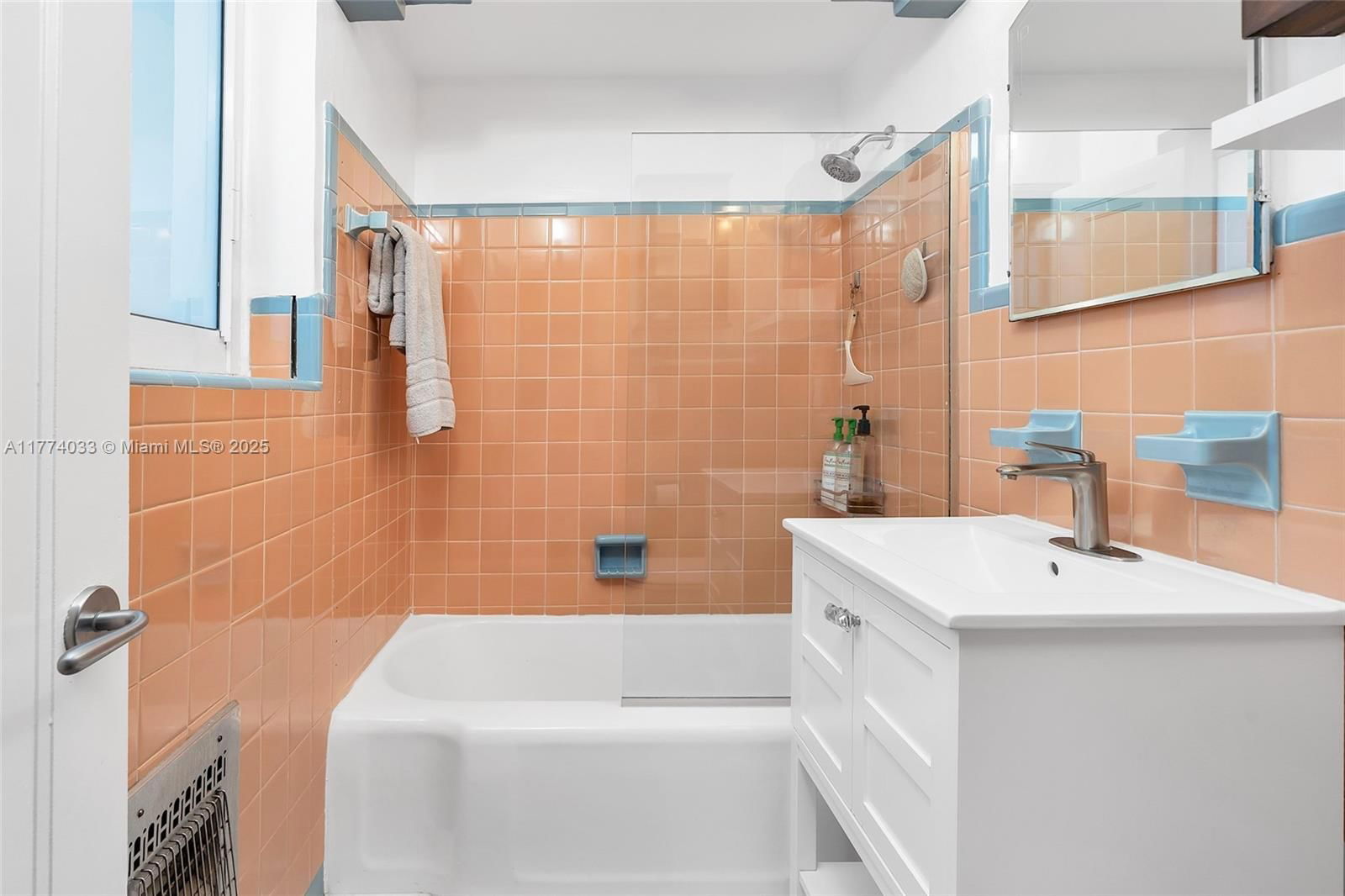 Real estate property located at 5314 Alton Rd, Miami-dade, La Gorce Golf Sub, Miami Beach, FL