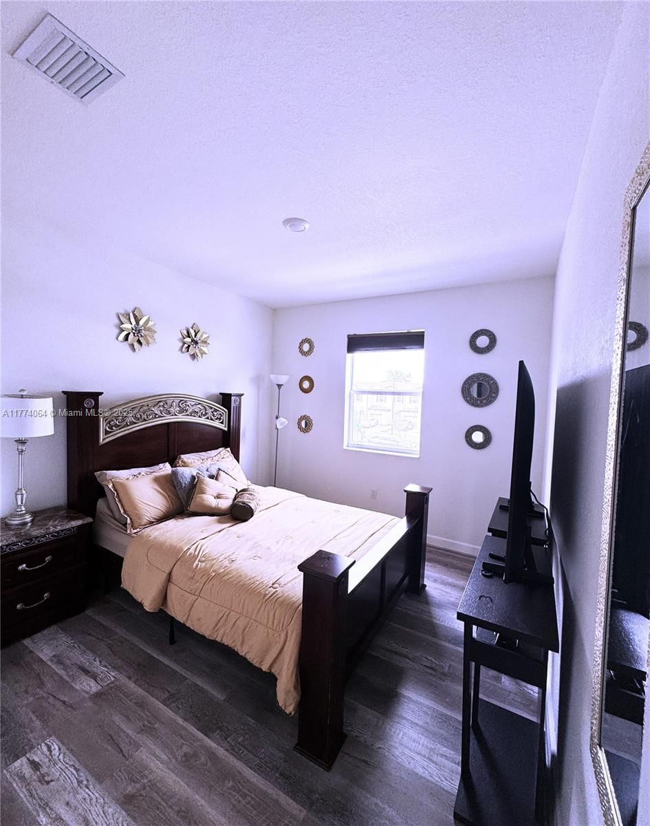 Real estate property located at 5534 27th Pl #1, Broward, Calcutta First Addition, Lauderhill, FL