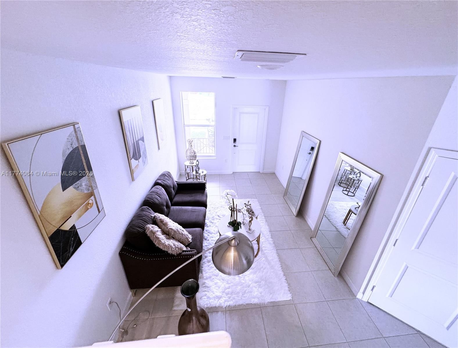 Real estate property located at 5534 27th Pl #1, Broward, Calcutta First Addition, Lauderhill, FL