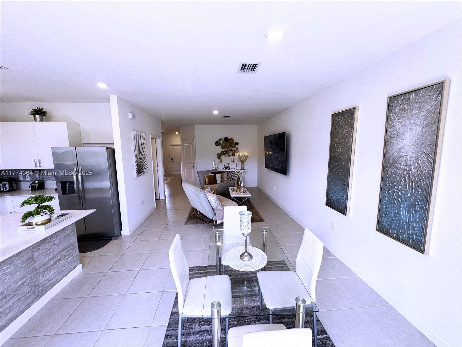 Real estate property located at 5534 27th Pl #1, Broward, Calcutta First Addition, Lauderhill, FL