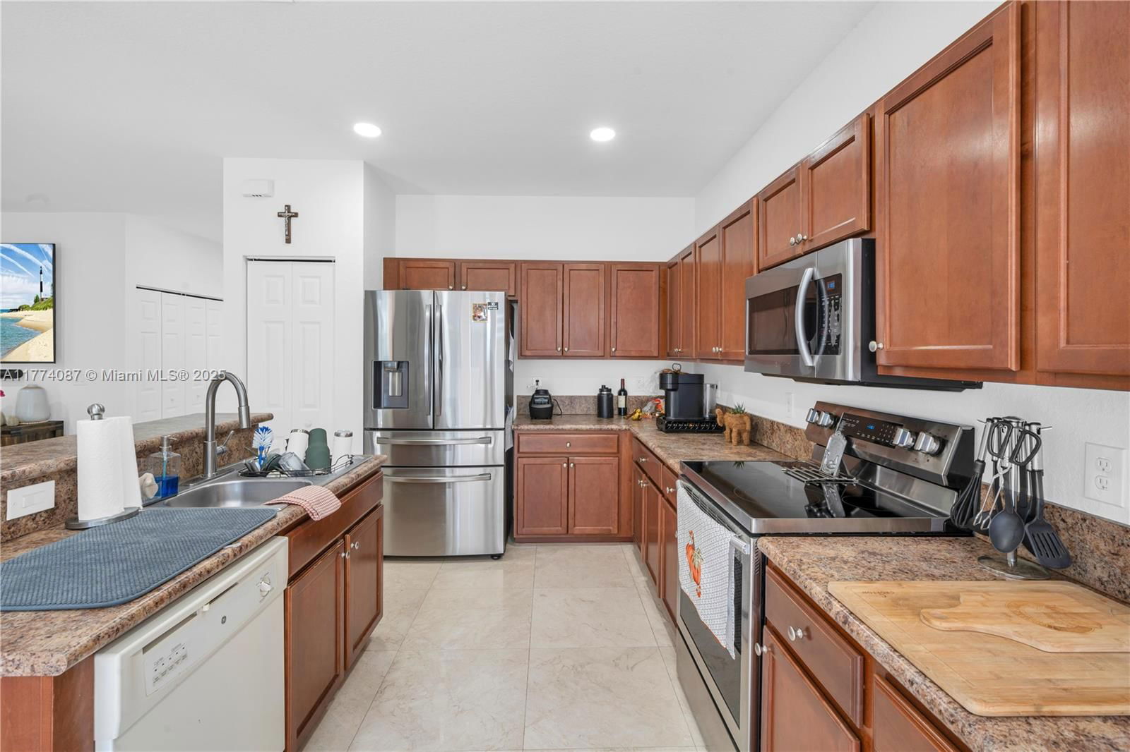 Real estate property located at 15504 116th Ter, Miami-dade, Century Gardens At Tamiam, Miami, FL