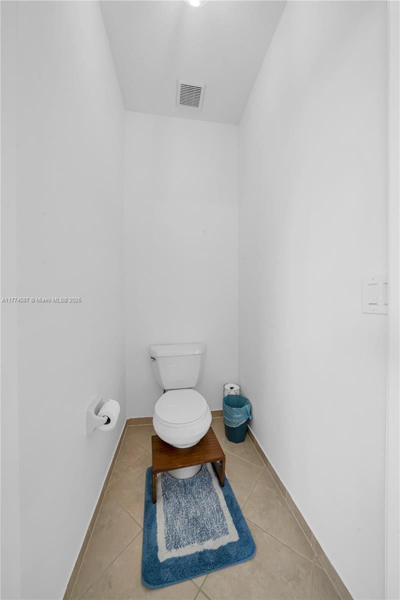 Real estate property located at 15504 116th Ter, Miami-dade, Century Gardens At Tamiam, Miami, FL