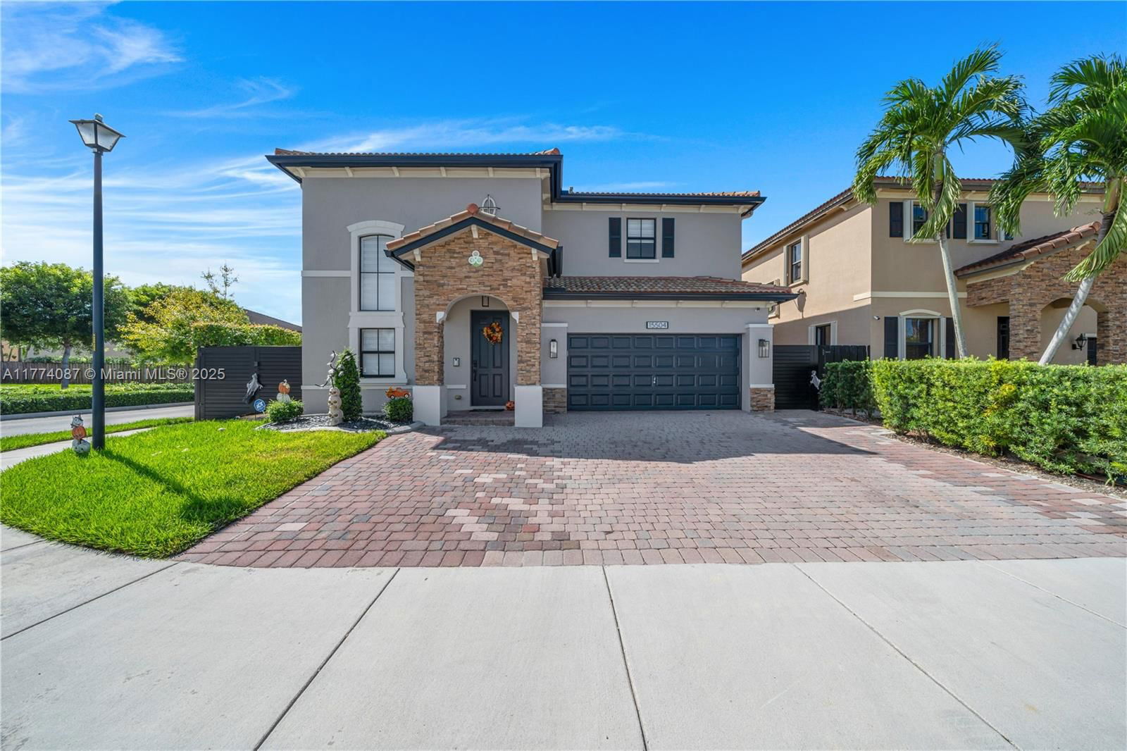 Real estate property located at 15504 116th Ter, Miami-dade, Century Gardens At Tamiam, Miami, FL
