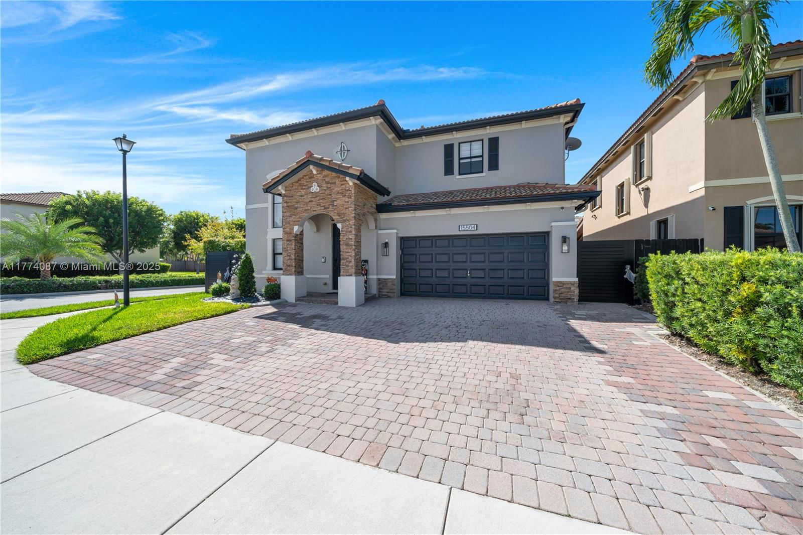 Real estate property located at 15504 116th Ter, Miami-dade, Century Gardens At Tamiam, Miami, FL