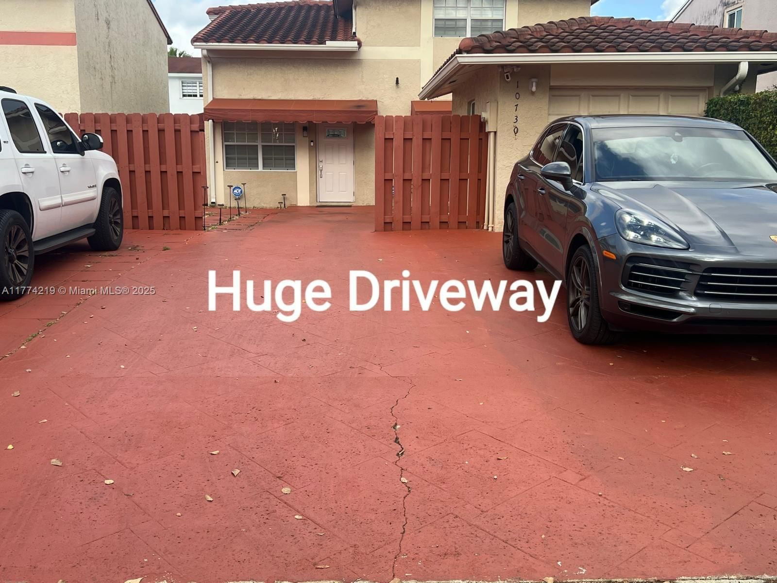 Real estate property located at 10730 147th Pl, Miami-dade, Juniper At The Hammocks, Miami, FL