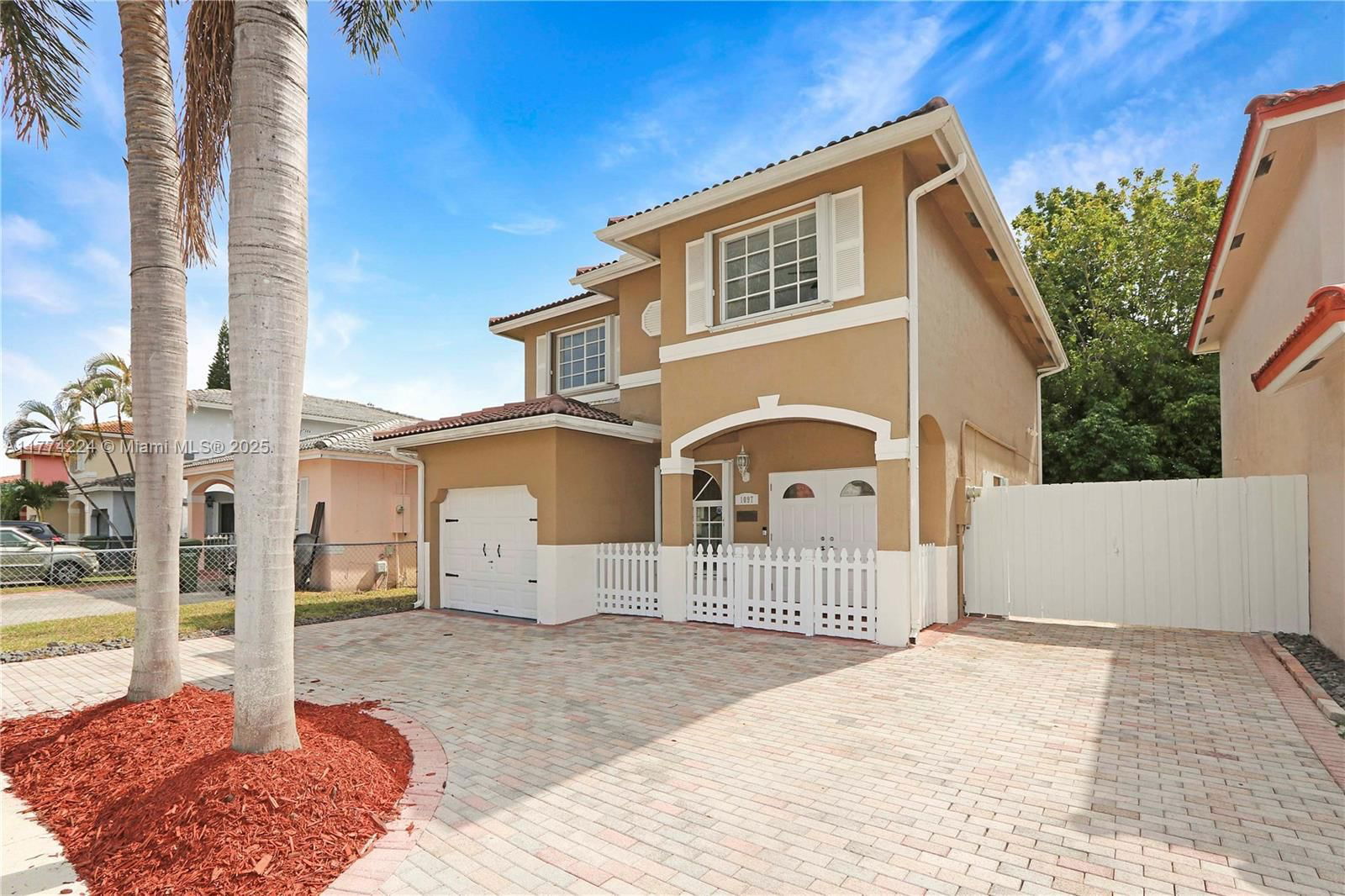 Real estate property located at 1097 13th Ter, Miami-dade, Gardens Of Homestead, Homestead, FL