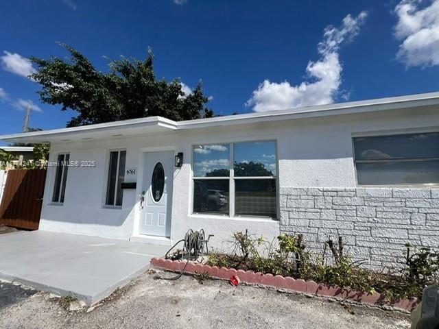 Real estate property located at 6761 Sheridan St, Broward, Driftwood Acres No 1, Hollywood, FL