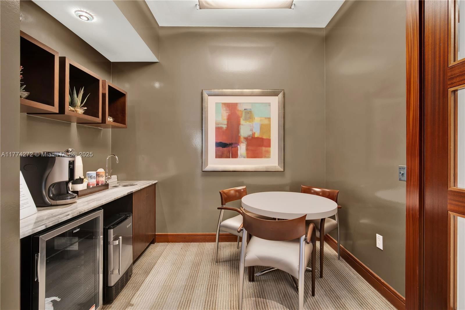 Real estate property located at 2831 Ocean Blvd #308N, Broward, Sapphire Fort Lauderdale, Fort Lauderdale, FL