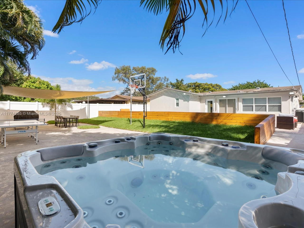 Real estate property located at 4991 29th Way, Broward, Parkview Manor, Dania Beach, FL