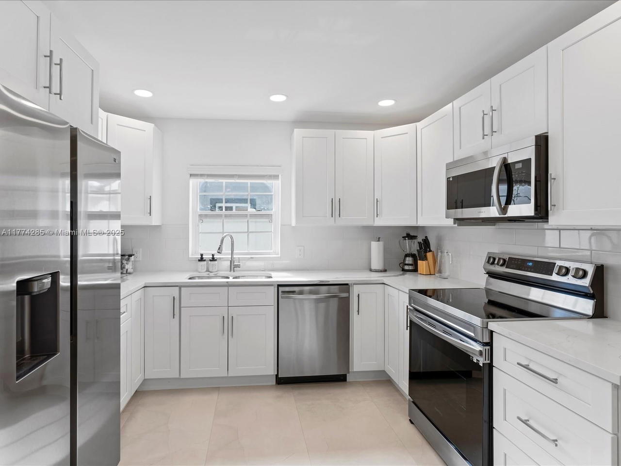 Real estate property located at 4991 29th Way, Broward, Parkview Manor, Dania Beach, FL