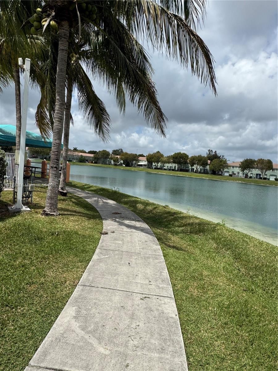 Real estate property located at 1661 29th Ct #108, Miami-dade, Shoma Condo At Keys Cove, Homestead, FL