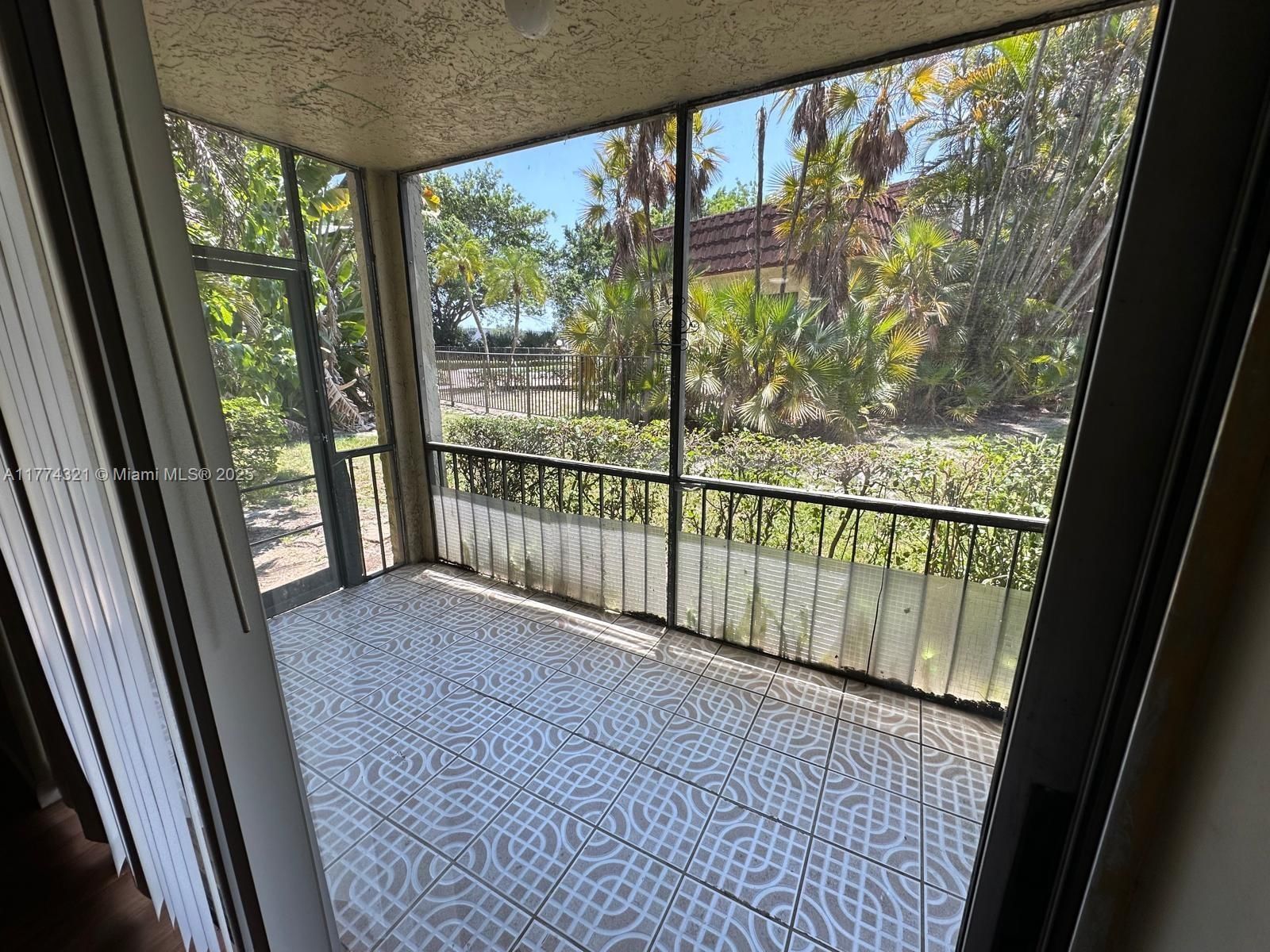 Real estate property located at , Broward, Garden Lakes Of Inverrary, Lauderhill, FL