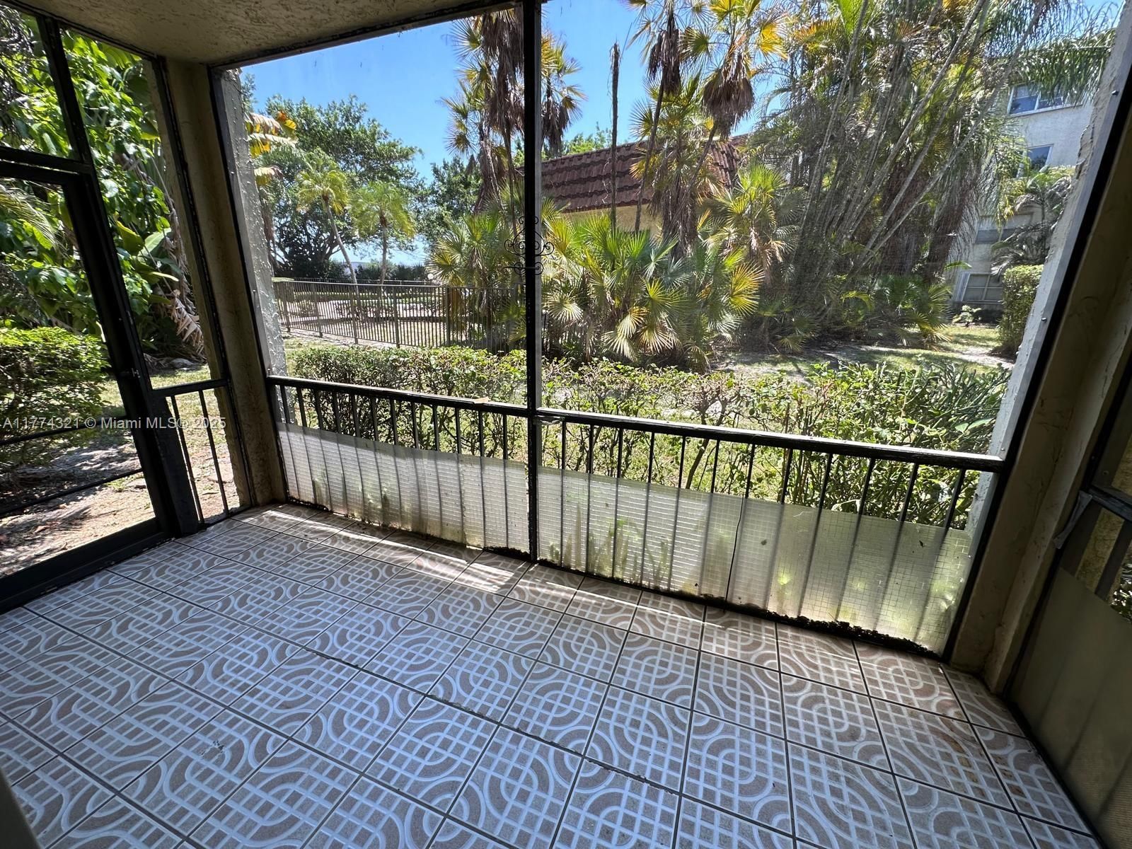 Real estate property located at , Broward, Garden Lakes Of Inverrary, Lauderhill, FL