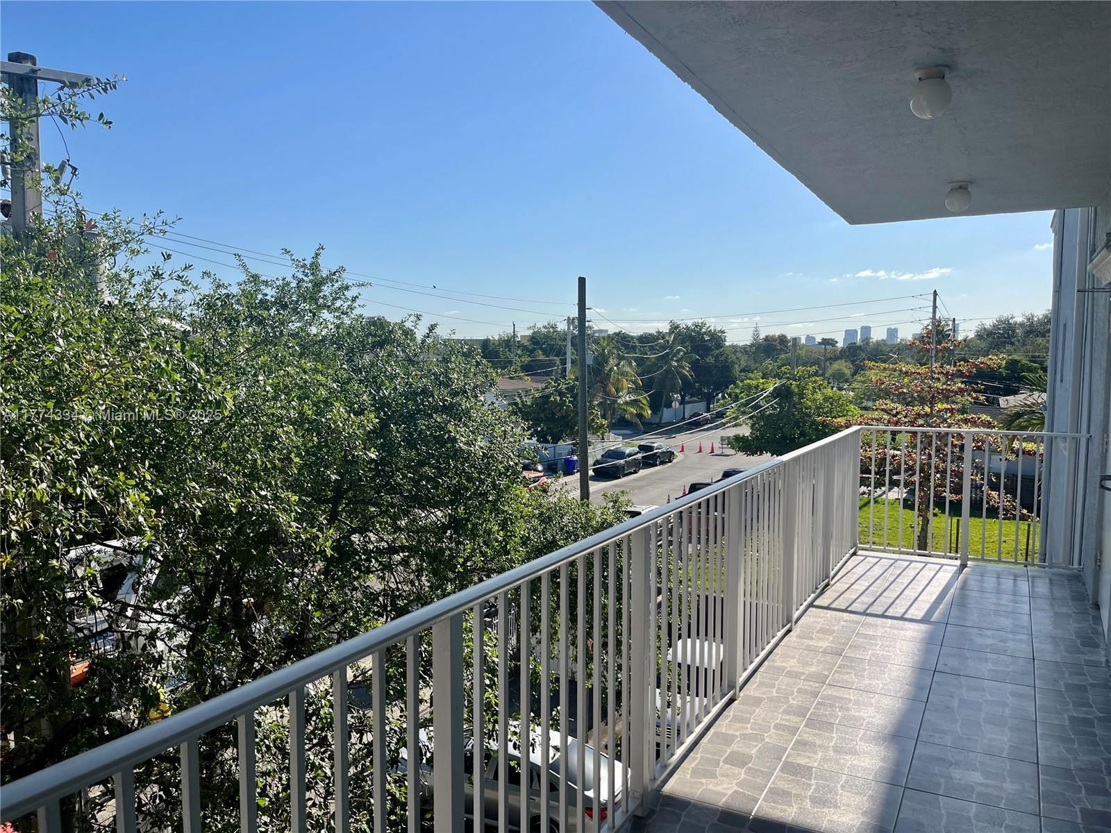 Real estate property located at 2536 24th St #3H, Miami-dade, Melrose Apartments I Cond, Miami, FL