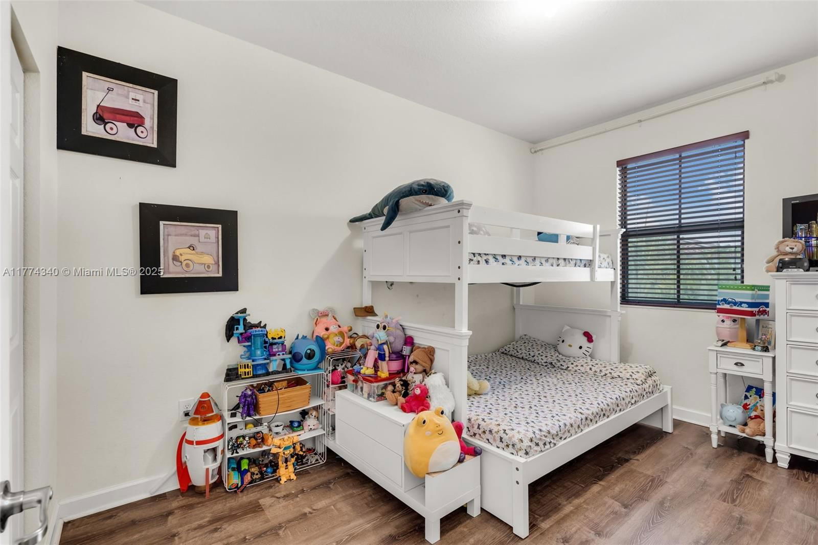 Real estate property located at 10228 88th Ter #10228, Miami-dade, Grand Bay North, Doral, FL