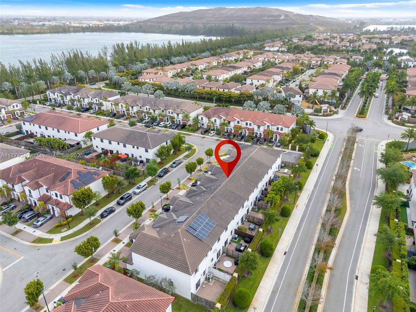 Real estate property located at 10228 88th Ter #10228, Miami-dade, Grand Bay North, Doral, FL