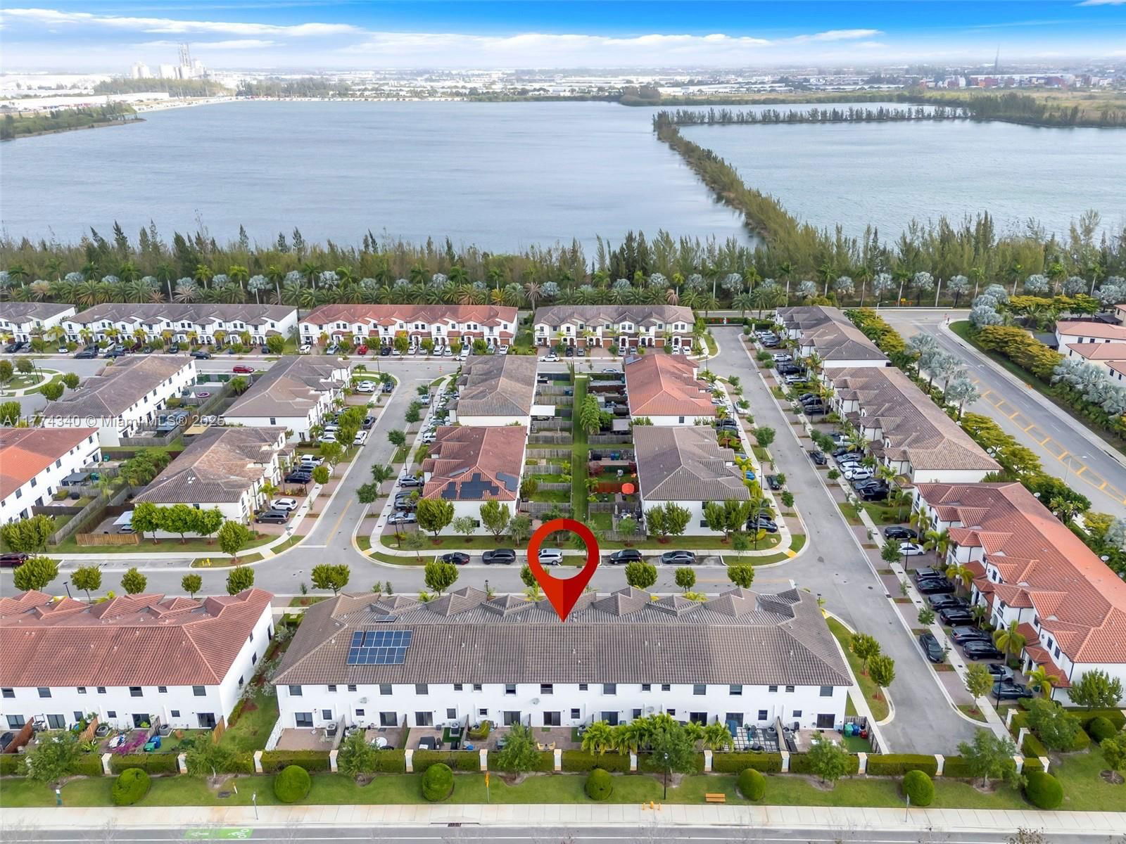Real estate property located at 10228 88th Ter #10228, Miami-dade, Grand Bay North, Doral, FL