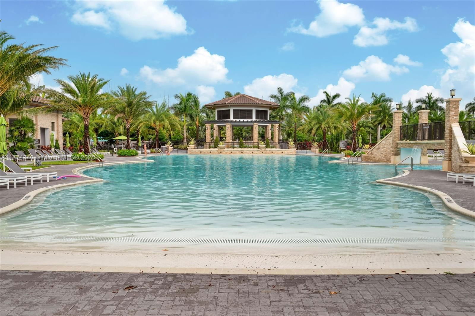 Real estate property located at 10228 88th Ter #10228, Miami-dade, Grand Bay North, Doral, FL