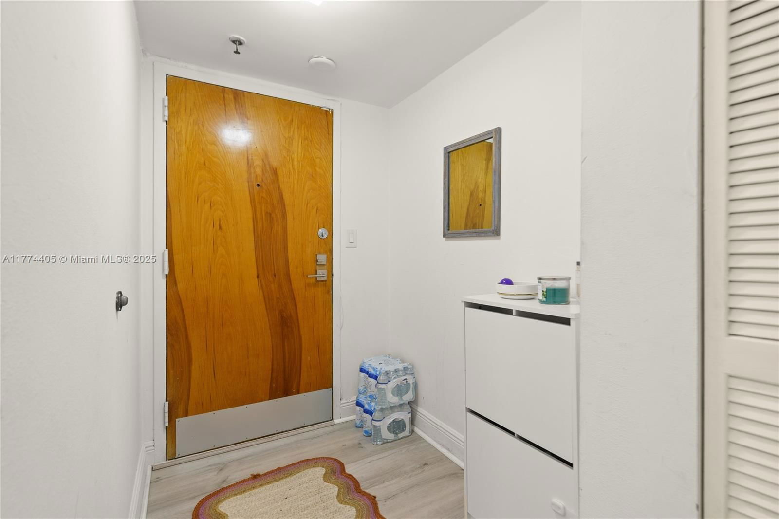 Real estate property located at 2457 Collins Ave #202, Miami-dade, The Royal Club Condo, Miami Beach, FL