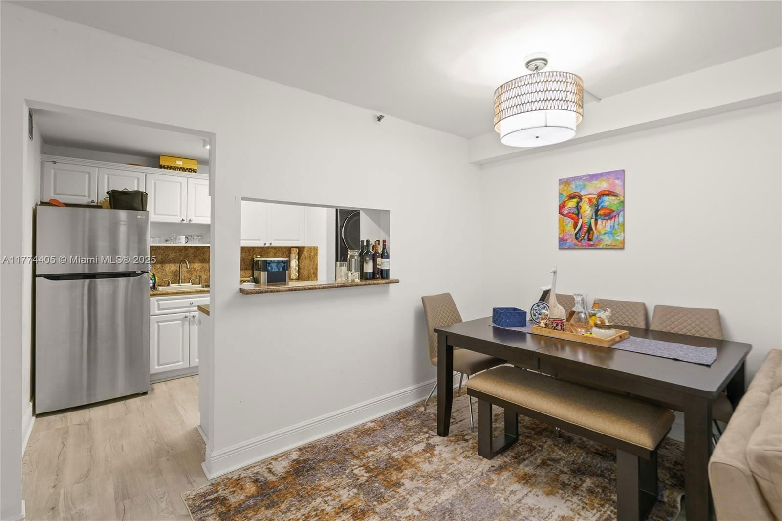 Real estate property located at 2457 Collins Ave #202, Miami-dade, The Royal Club Condo, Miami Beach, FL