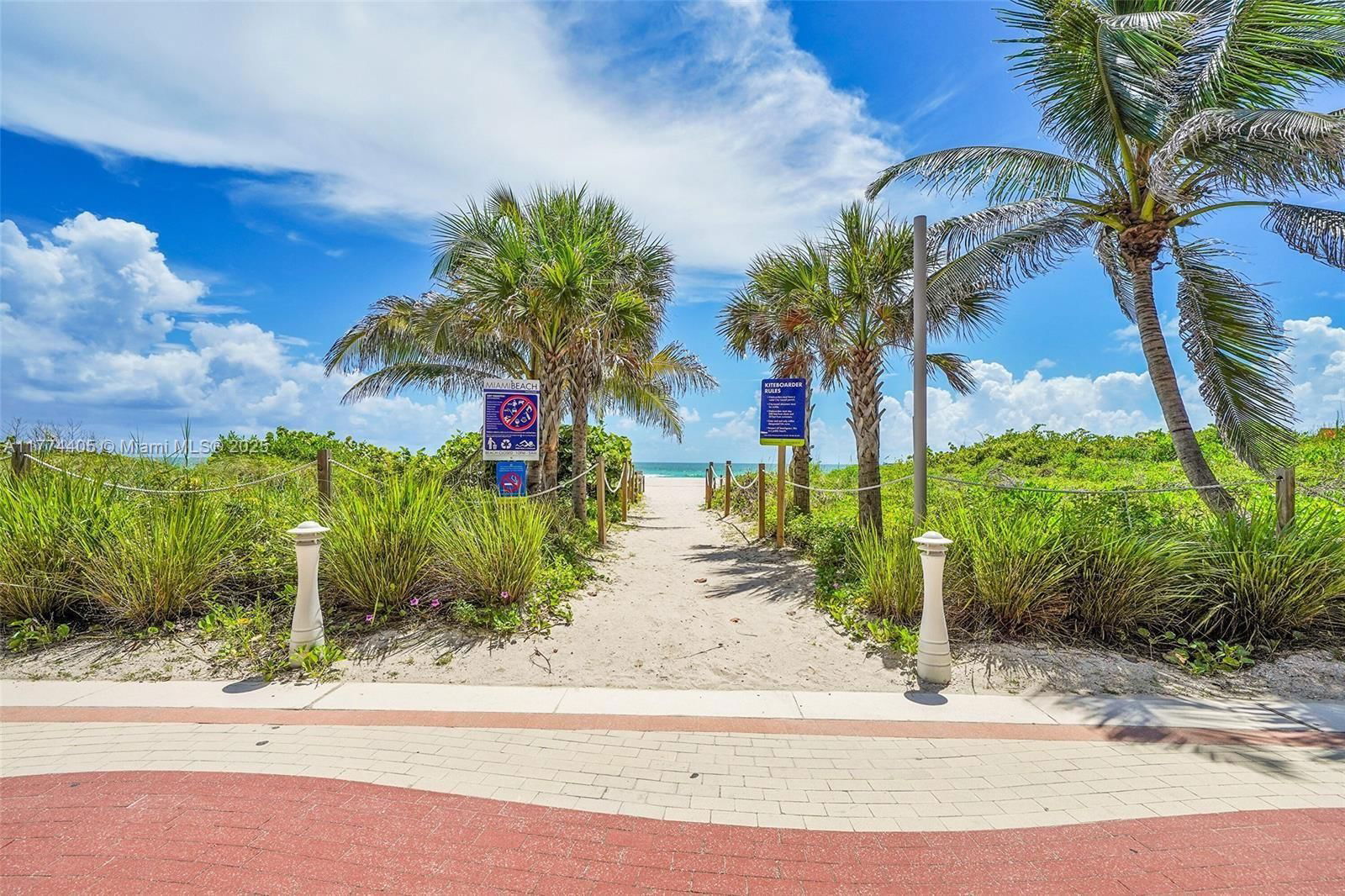 Real estate property located at 2457 Collins Ave #202, Miami-dade, The Royal Club Condo, Miami Beach, FL