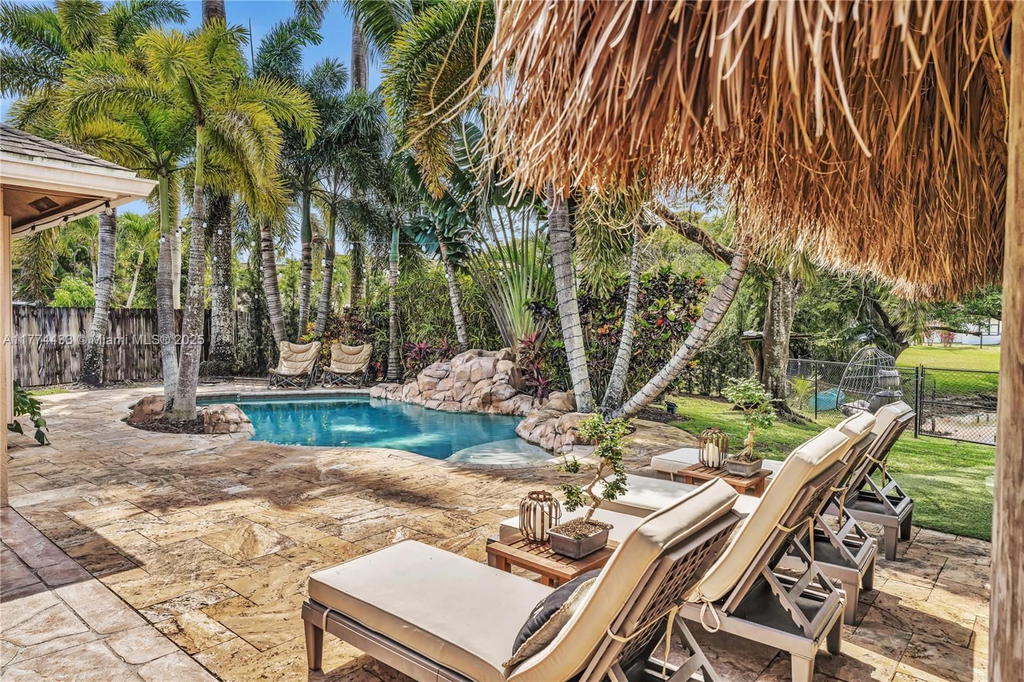 Real estate property located at 5711 88th Ter, Broward, Country Address Encore, Cooper City, FL