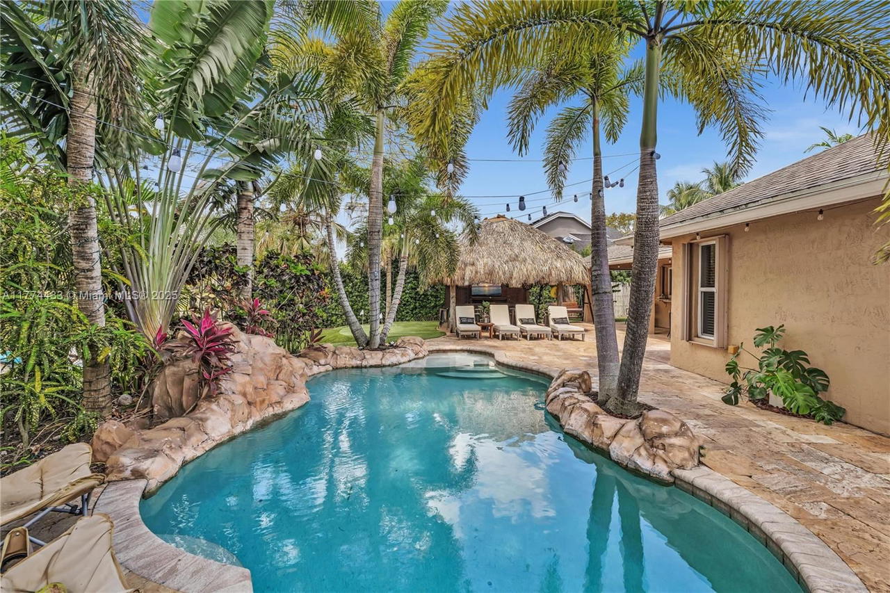 Real estate property located at 5711 88th Ter, Broward, Country Address Encore, Cooper City, FL
