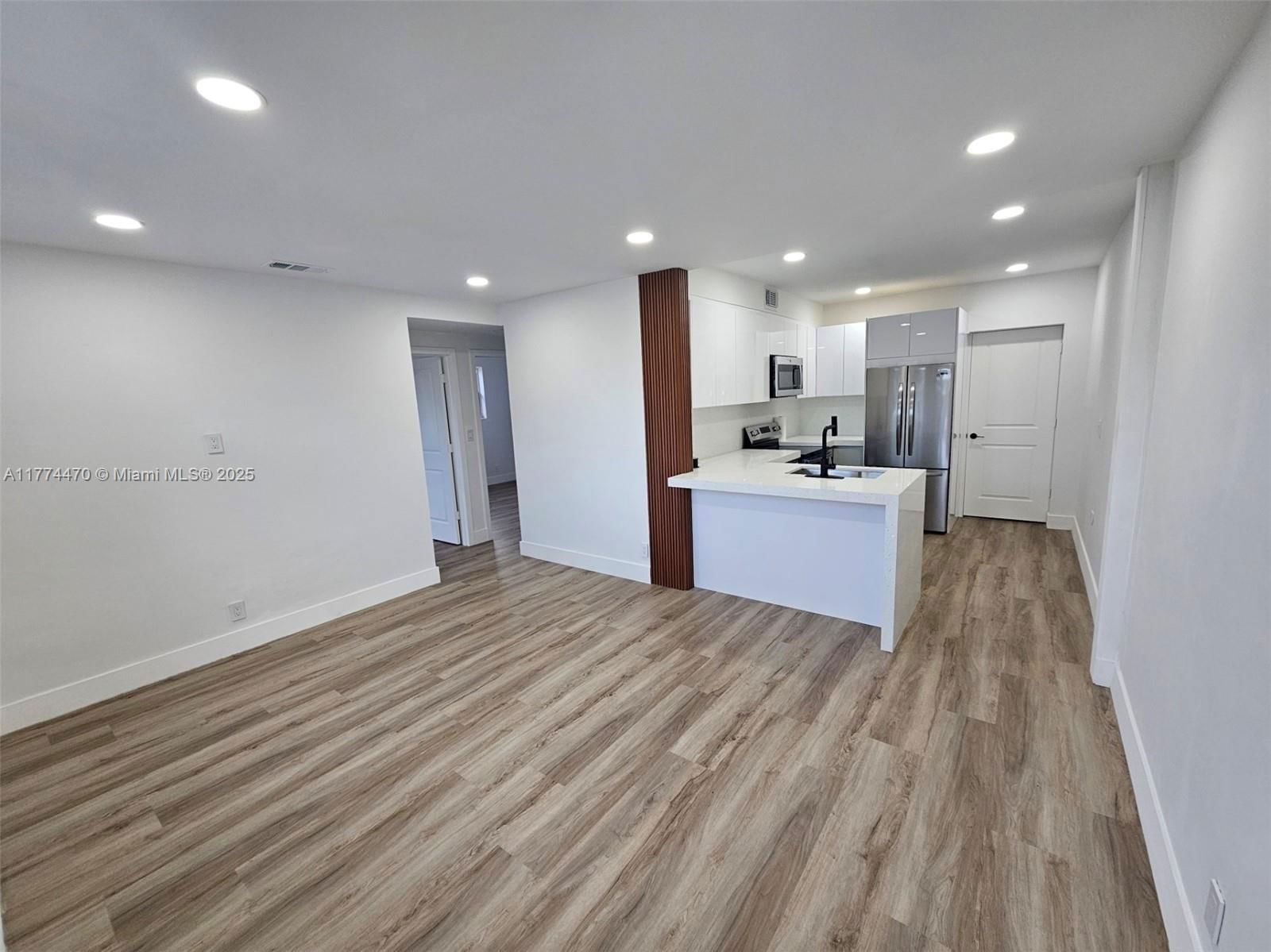 Real estate property located at 2610 54th Ave, Broward, Miami Gardens Estates Sec, West Park, FL