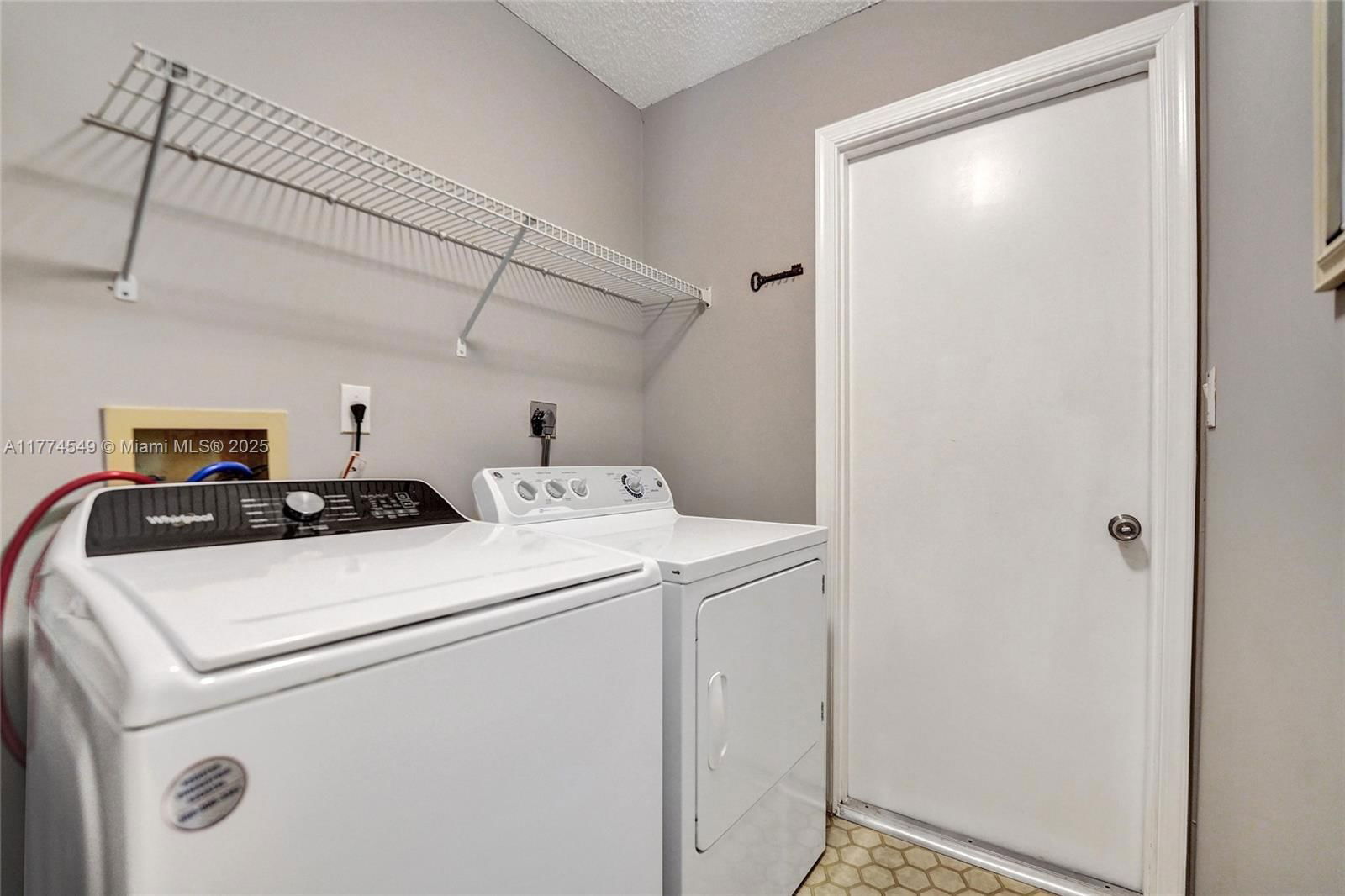 Real estate property located at 18960 10th Ter, Broward, Chapel Trail Ii, Pembroke Pines, FL