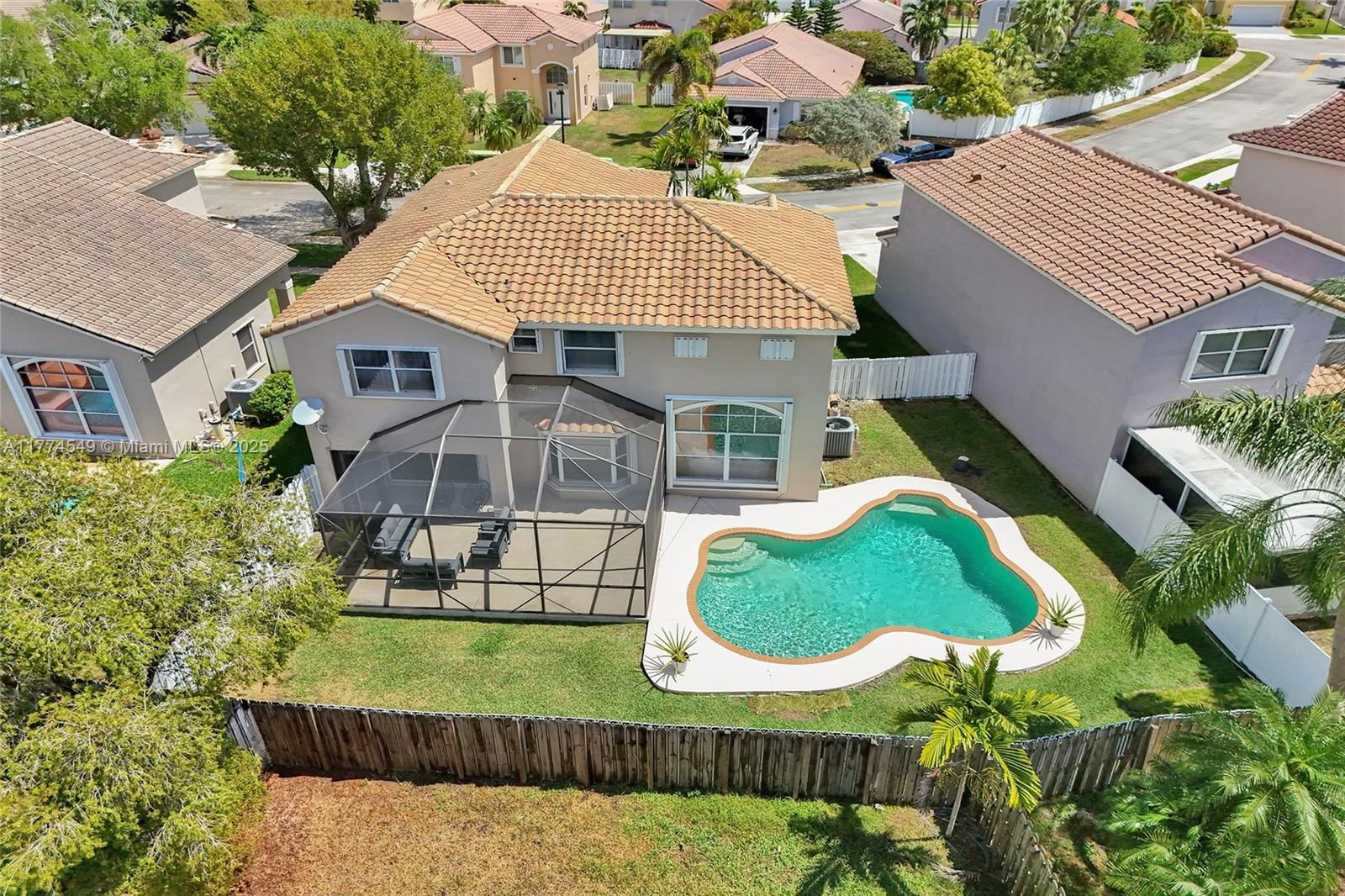 Real estate property located at 18960 10th Ter, Broward, Chapel Trail Ii, Pembroke Pines, FL