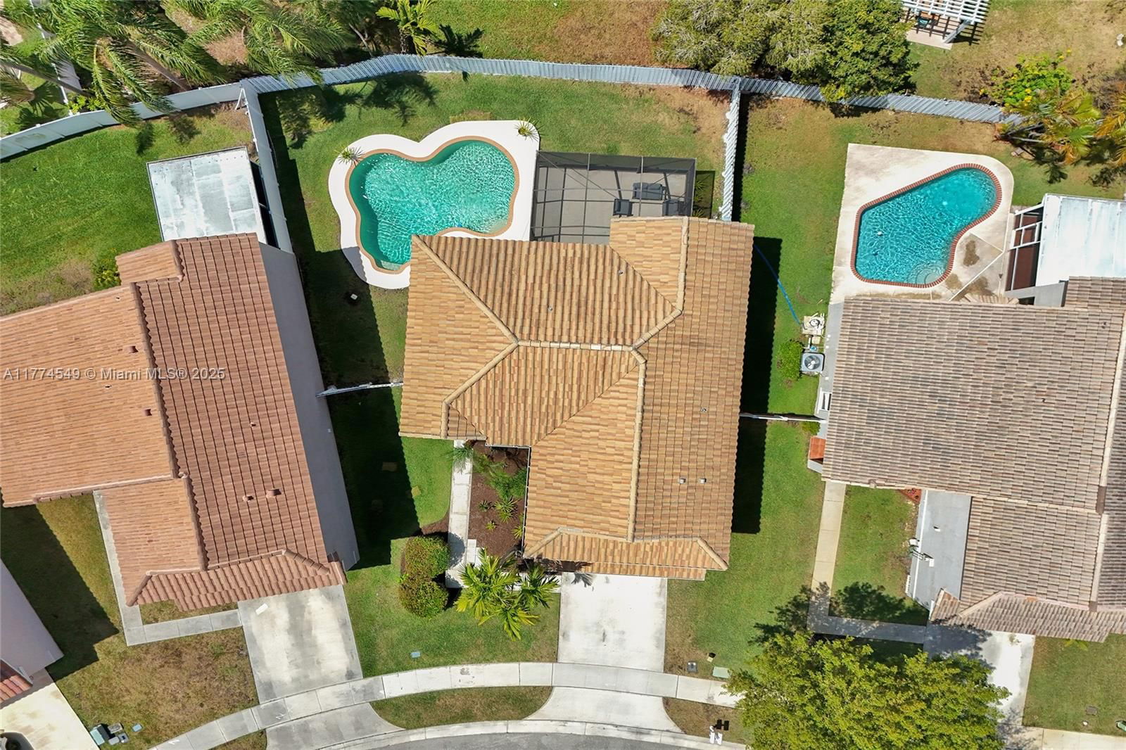 Real estate property located at 18960 10th Ter, Broward, Chapel Trail Ii, Pembroke Pines, FL